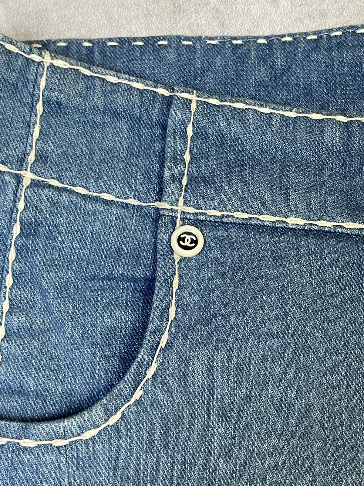 Chanel 08C Cruise 2008 Contrast Stitch Subtle Flare Jeans Size 28" / US 6 / IT 42 - 7 Thumbnail