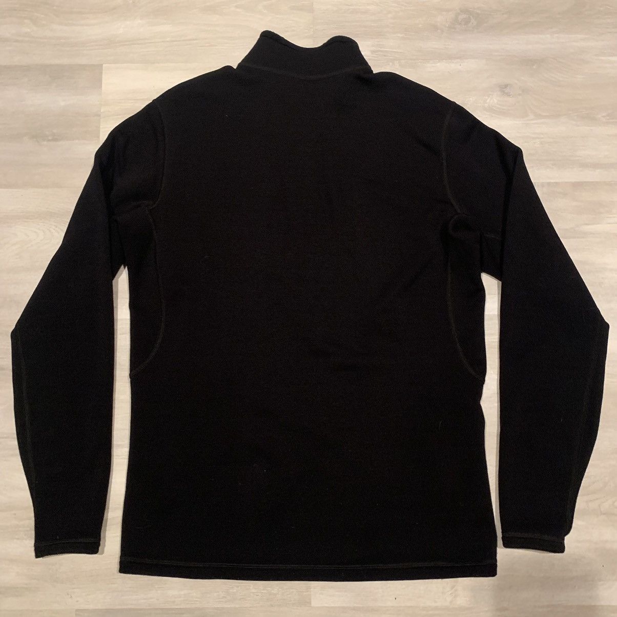 Arc'teryx Arc’teryx Black Rho Heavyweight Zip Neck Size L Size US L / EU 52-54 / 3 - 3 Thumbnail