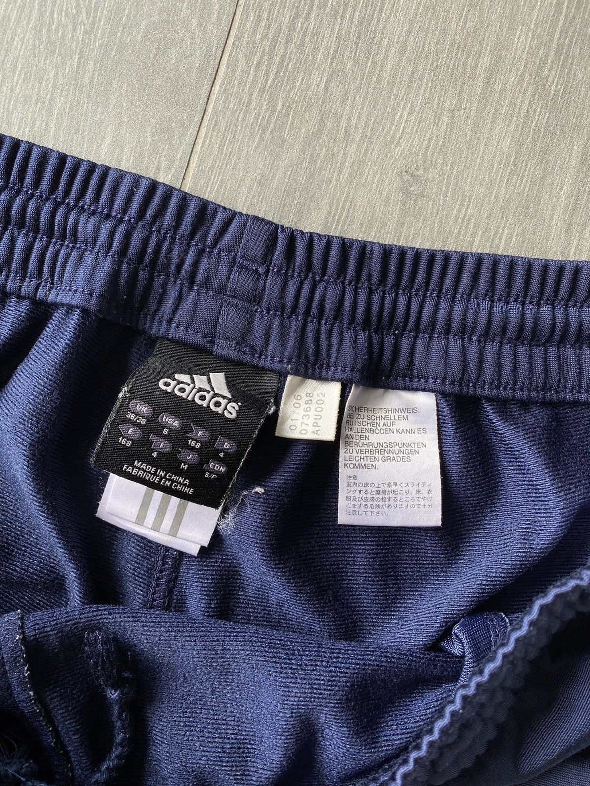 Adidas × Vintage Vintage Adidas France 2006 Track Pants Size US 32 / EU 48 - 5 Thumbnail