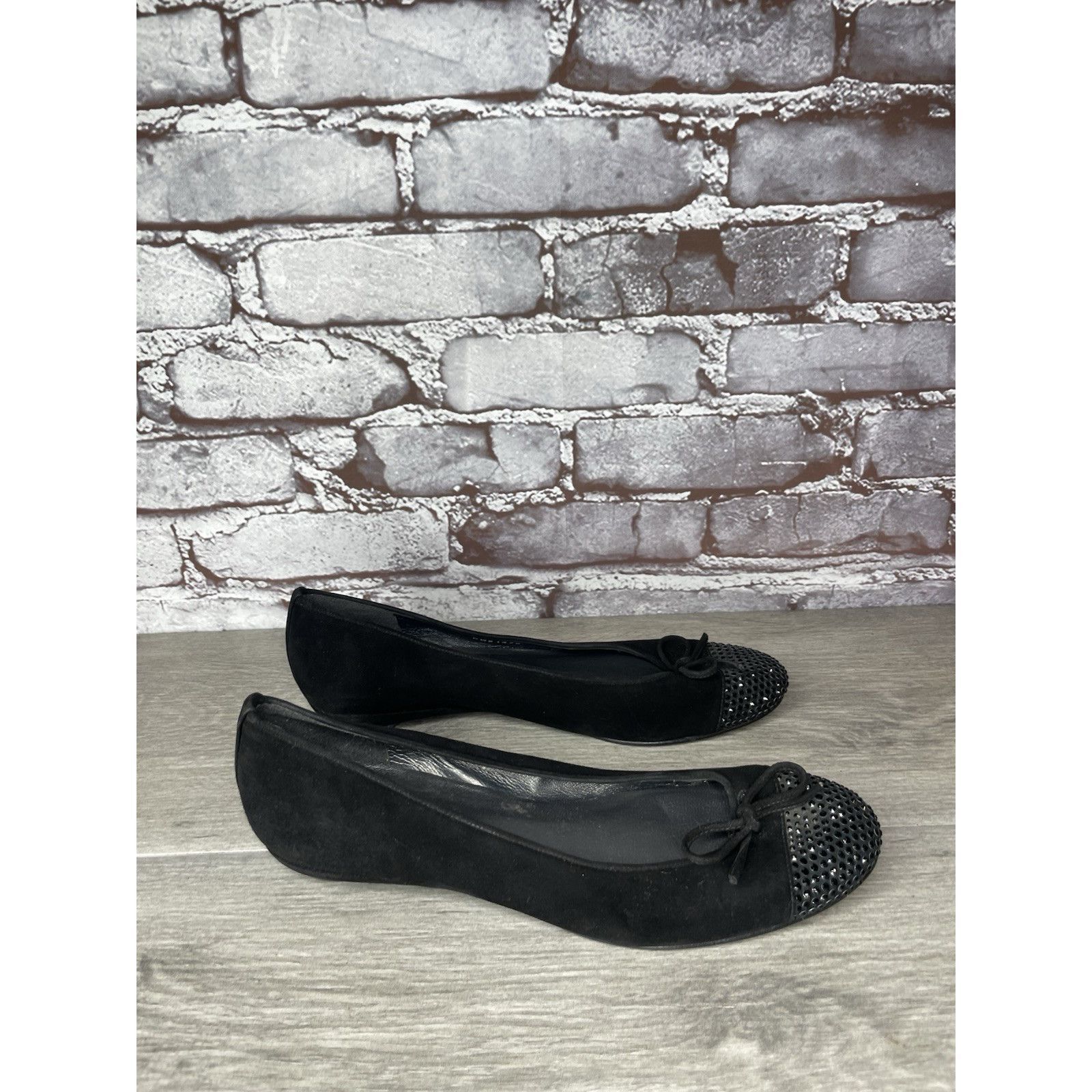 Stuart Weitzman Stuart Weitzman Black Suede Rhinestones Bow Ballet Flats Wom Size US 7.5 / IT 37.5 - 3 Thumbnail