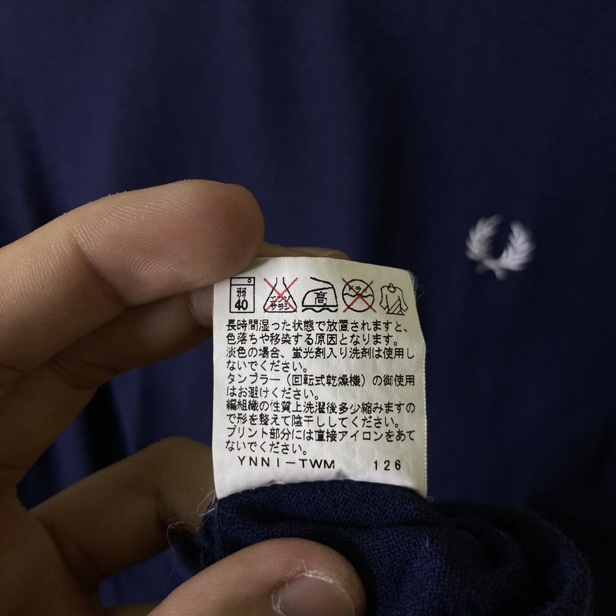 Fred Perry Vintage Y2K Fred Perry London England LS T Shirt Size US M / EU 48-50 / 2 - 6 Thumbnail