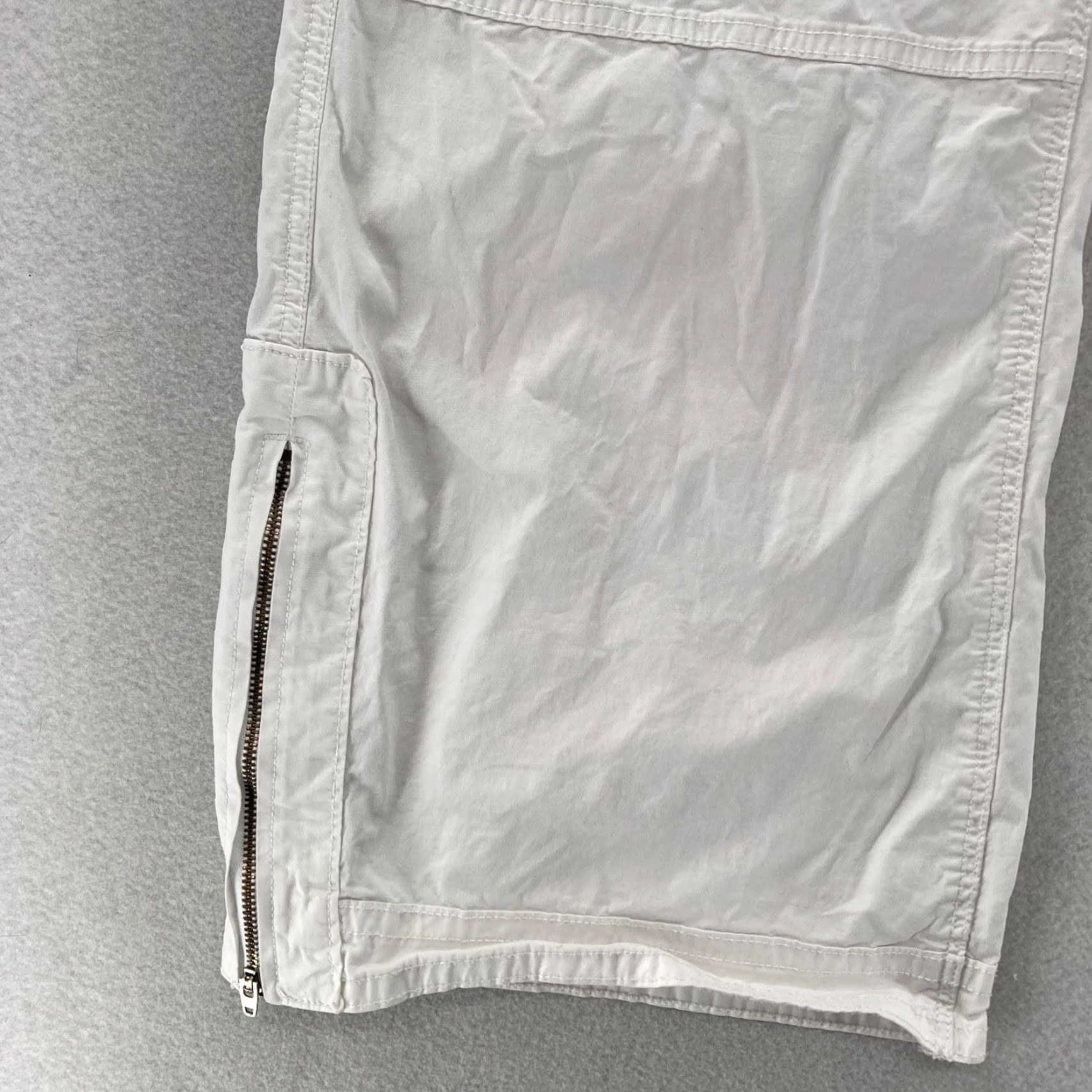 American Eagle Outfitters American Eagle Outfitters Pants Women's 14 White Low Rise Baggy Flare Ankle Zip Boho Chino Size 14 White Stretch Size 25" / US 0 / IT 36 - 4 Thumbnail