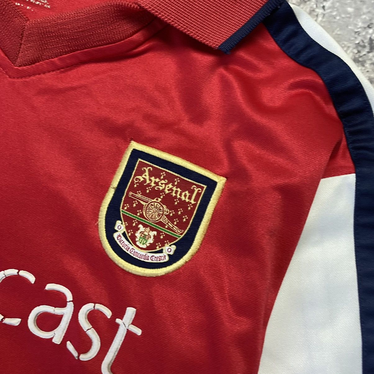 Vintage Vintage Nike FC Arcenal Dreamcast 1999 Soccer jersey Size US XS / EU 42 / 0 - 4 Thumbnail