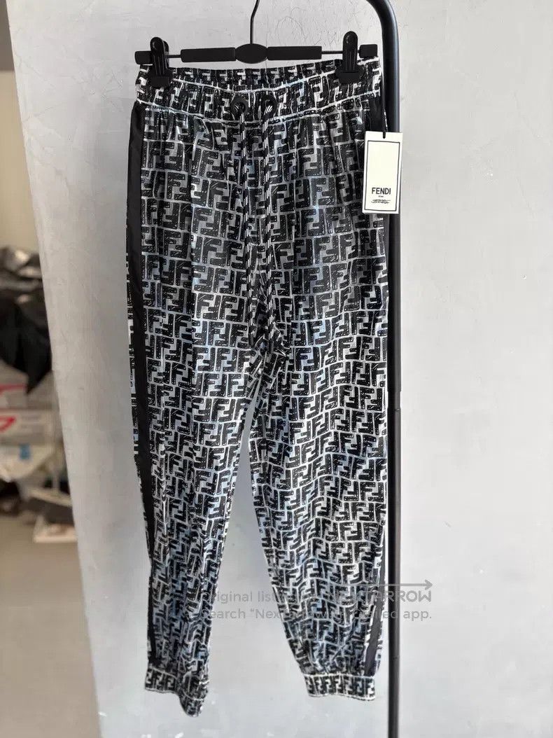 Fendi Fendi All-over old flower trousers Size 26" / US 2 / IT 38 - 1 Thumbnail