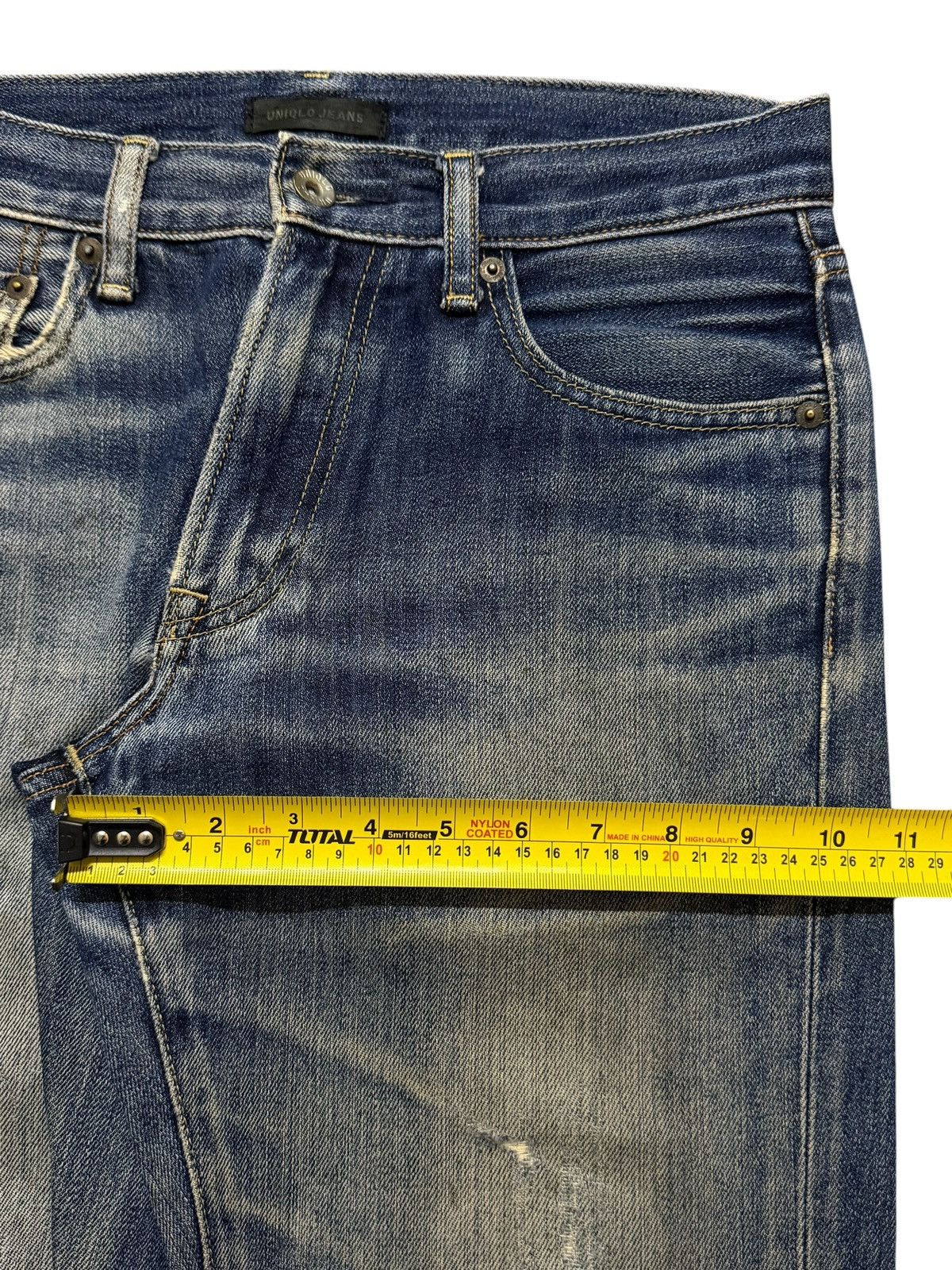 Uniqlo Vintage Y2K Japanese Uniqlo Blue Mud Wash Distressed Jeans Size US 29 - 12 Thumbnail