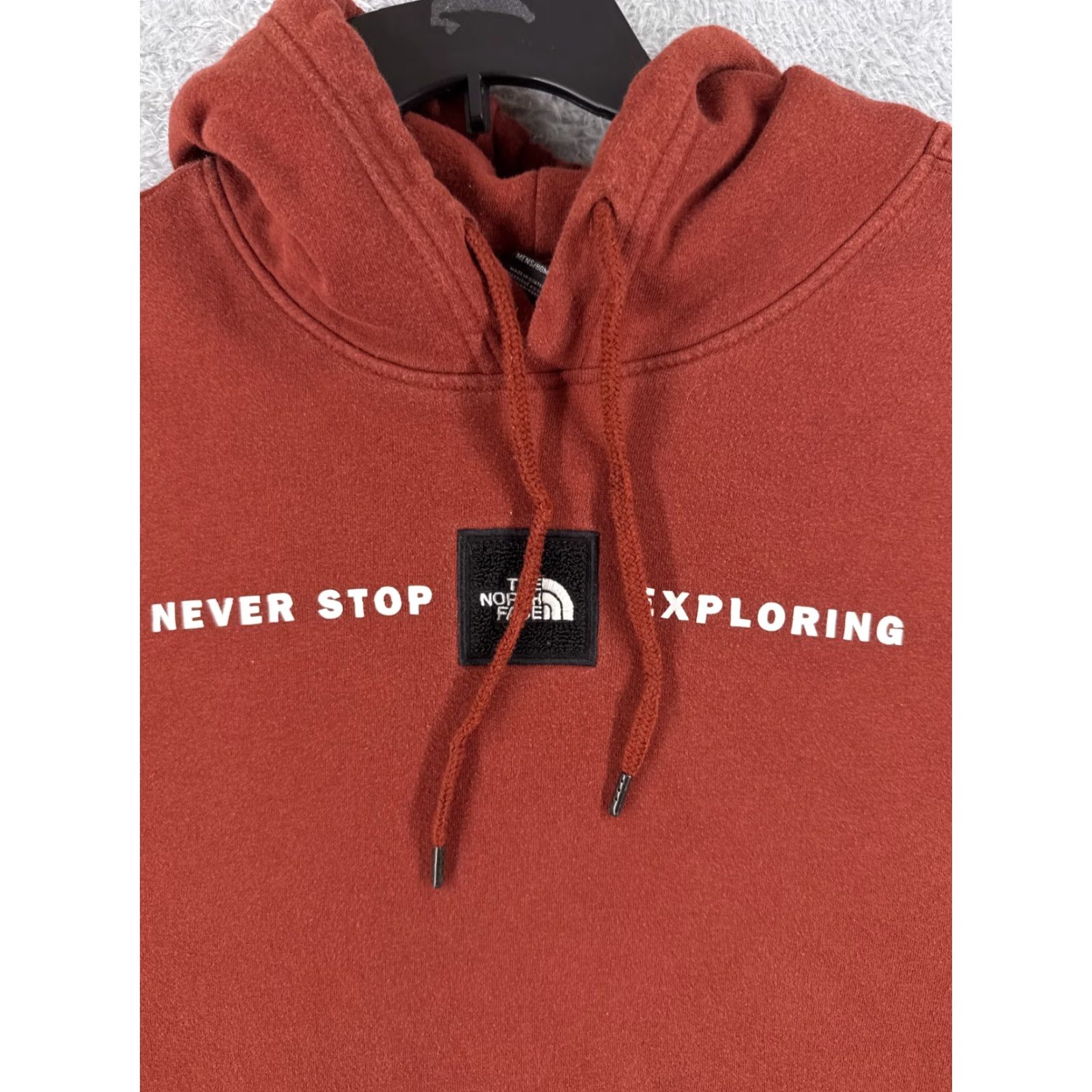 The North Face The North Face Mens Hoodie Pullover Sweatshirt Red Jersey Cotton Blend Large L Man Outdoors Comforthoodie Size US L / EU 52-54 / 3 - 6 Thumbnail