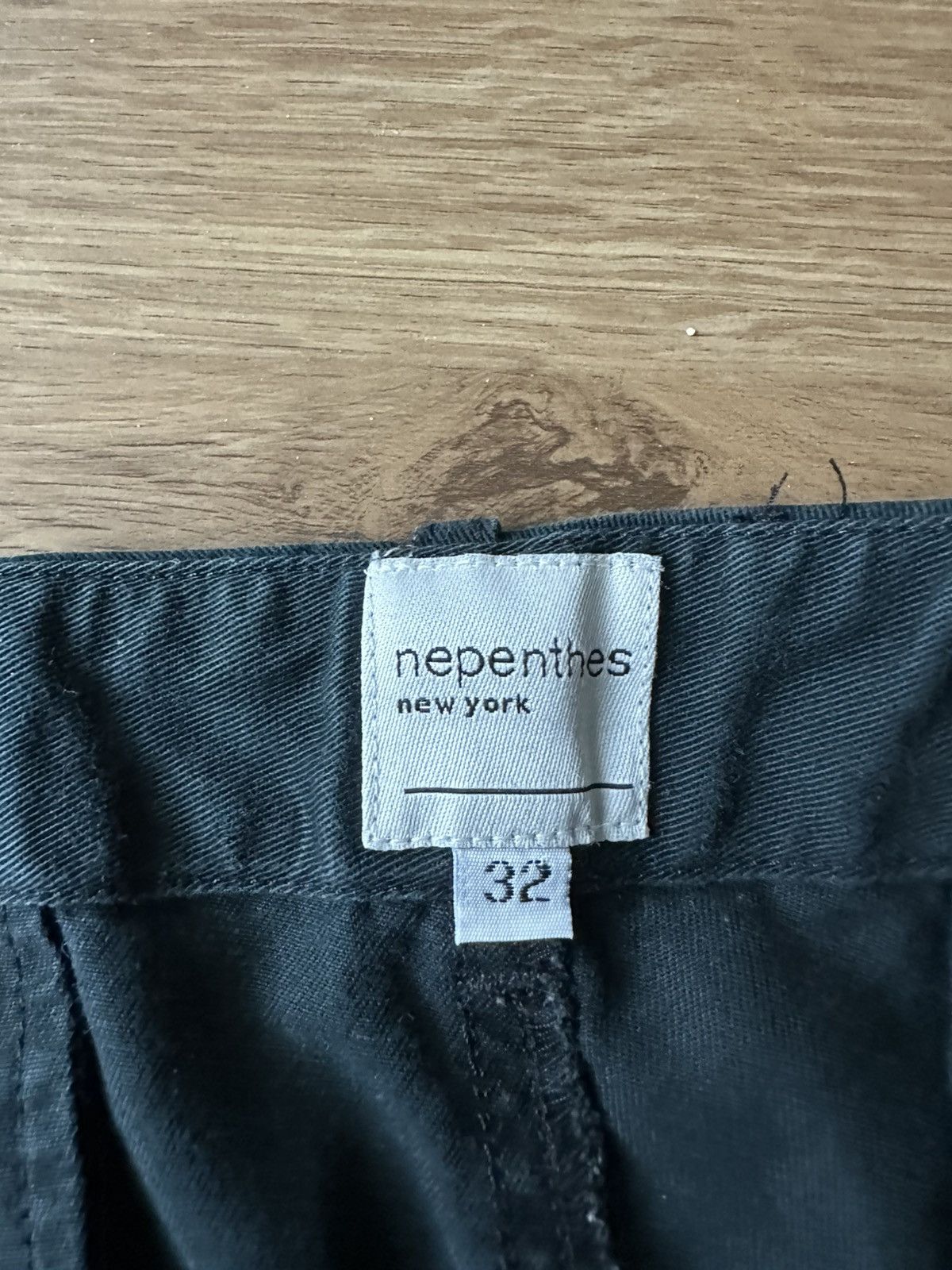 Nepenthes Nepenthes Floral Prints and Leather Parts Cargo Pants Size US 32 / EU 48 - 7 Thumbnail