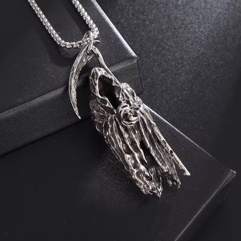 Vintage Vintage Goth Hell Death Necklace Size ONE SIZE - 5 Thumbnail