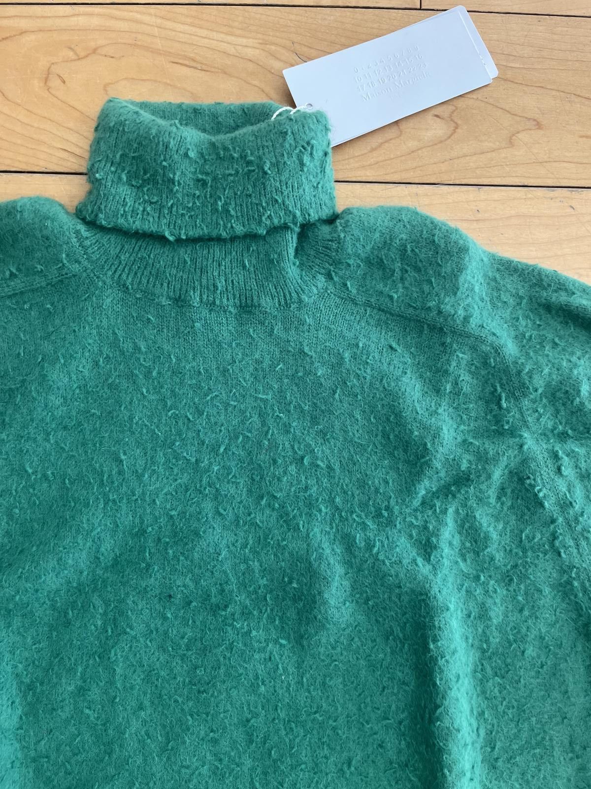 Maison Margiela NWT - Maison Margiela Angora Turtleneck Sweater Size XS / US 0-2 / IT 36-38 - 3 Thumbnail
