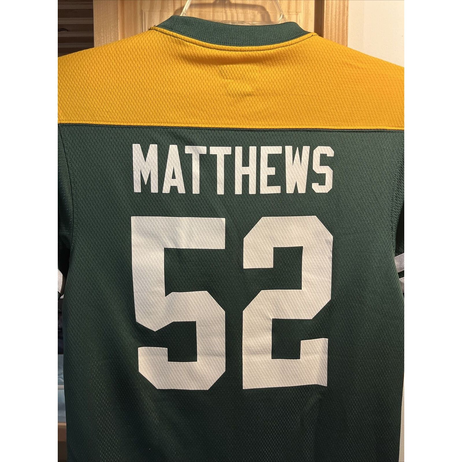 NFL NFL Apparel Men’s S Green Bay Packers Matthews Jersey Shirt Size US S / EU 44-46 / 1 - 18 Thumbnail