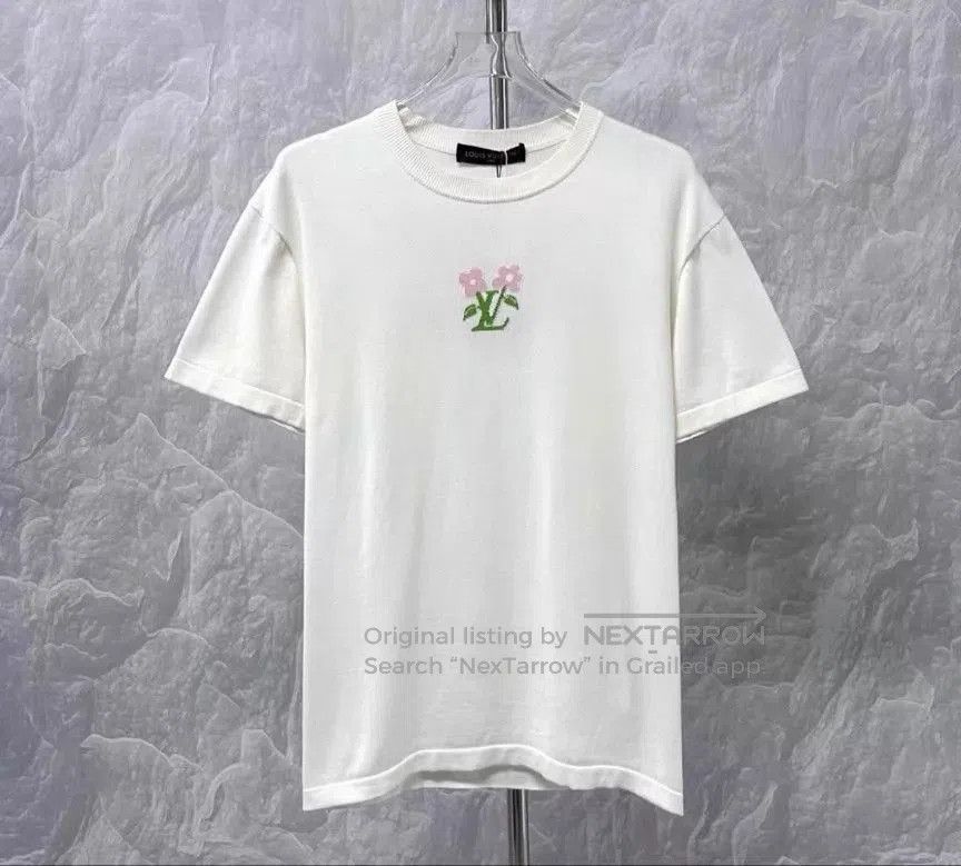 Louis Vuitton White Short Sleeve Shirt with Floral Emblem. Size US XL / EU 56 / 4 - 1 Thumbnail