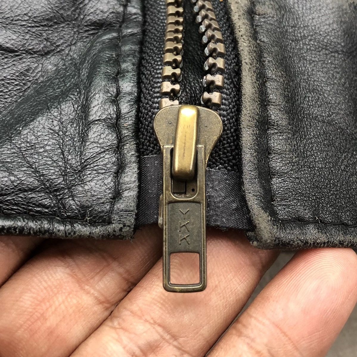 Vintage Vintage BOVET Leather Black Bomber Jacket Made In Canada 🇨🇦 Size US XL / EU 56 / 4 - 19 Thumbnail