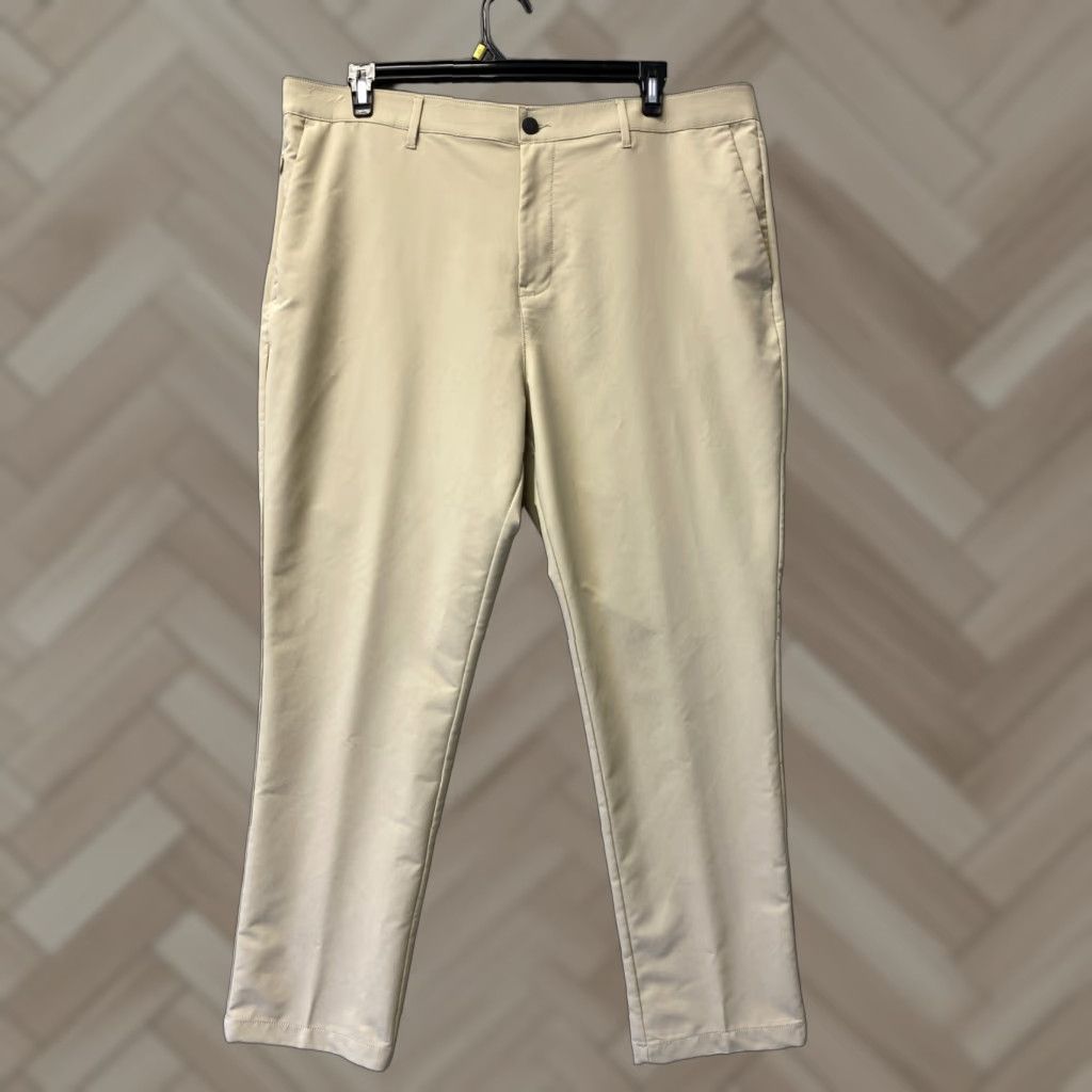 Banana Republic VINTAGE Banana Republic Golf Pants Men's 40x29 Flat Khaki Slim Stretch Wicking 166-9 Size US 40 / EU 56 - 1 Thumbnail