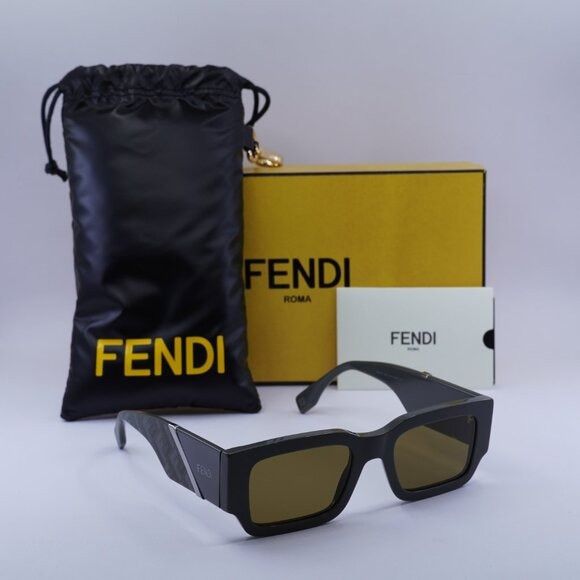 Fendi 🕶️ New Fendi FE40131I 20E Sunglasses - Shiny Grey Frame Size ONE SIZE - 9 Thumbnail