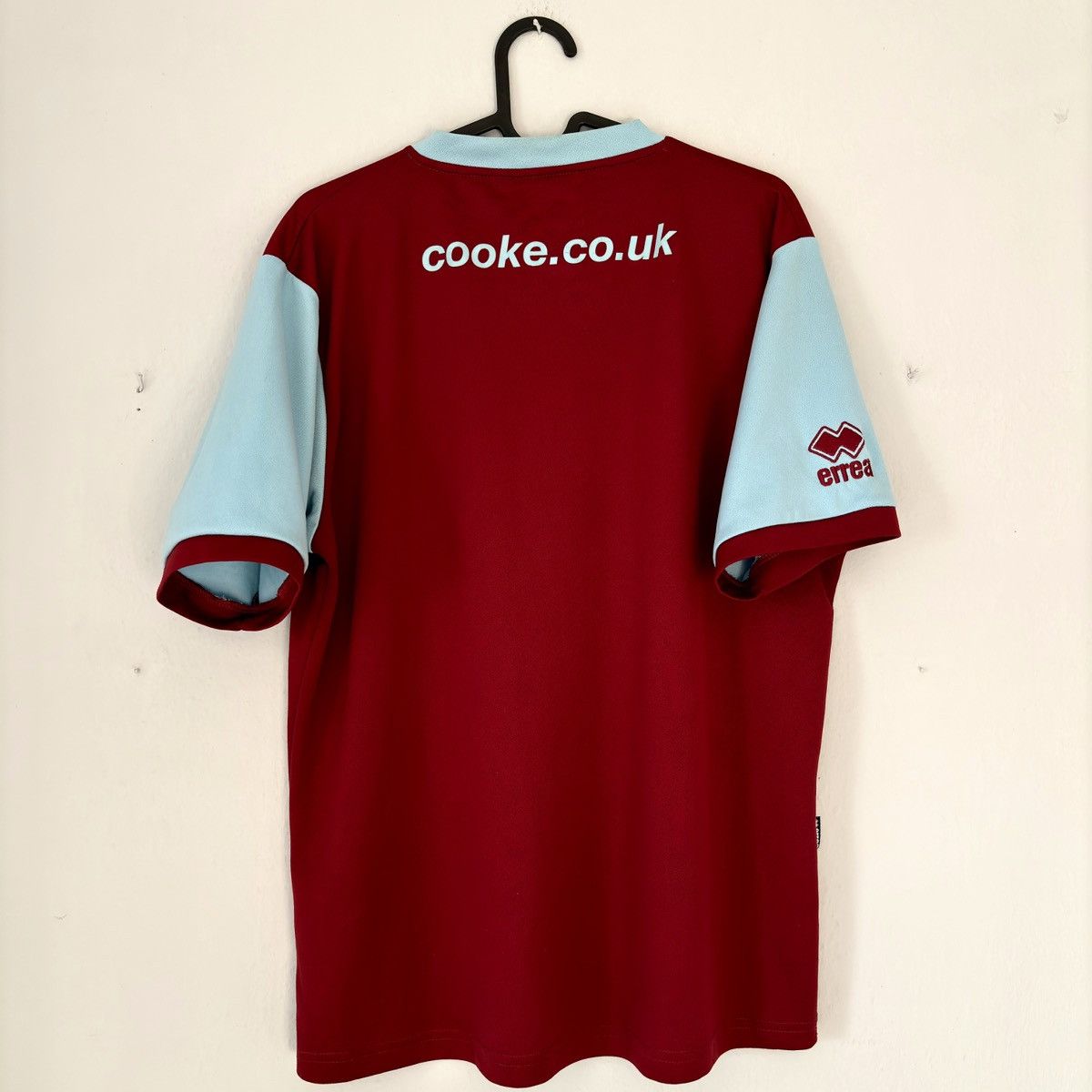 Vintage 2009 2010 Burnley Errea Vintage Home Kit Soccer Jersey Shirt Size US M / EU 48-50 / 2 - 9 Thumbnail
