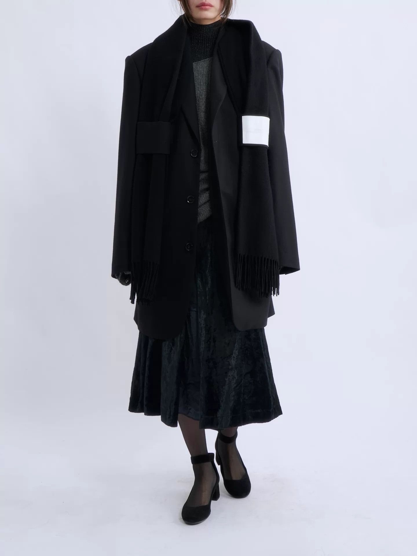 Xander Zhou Xander Zhou Men’s deconstructed detachable scarf black Size US M / EU 48-50 / 2 - 5 Thumbnail