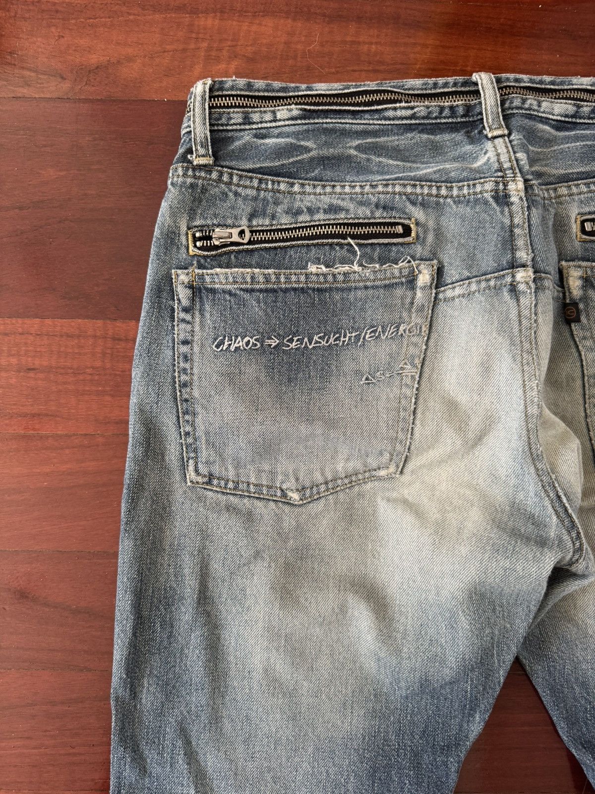 Jun Takahashi × Undercover Distressed Undercover SS07 "CHAOS" Jeans Zipper Waist Denim Size US 30 / EU 46 - 5 Thumbnail