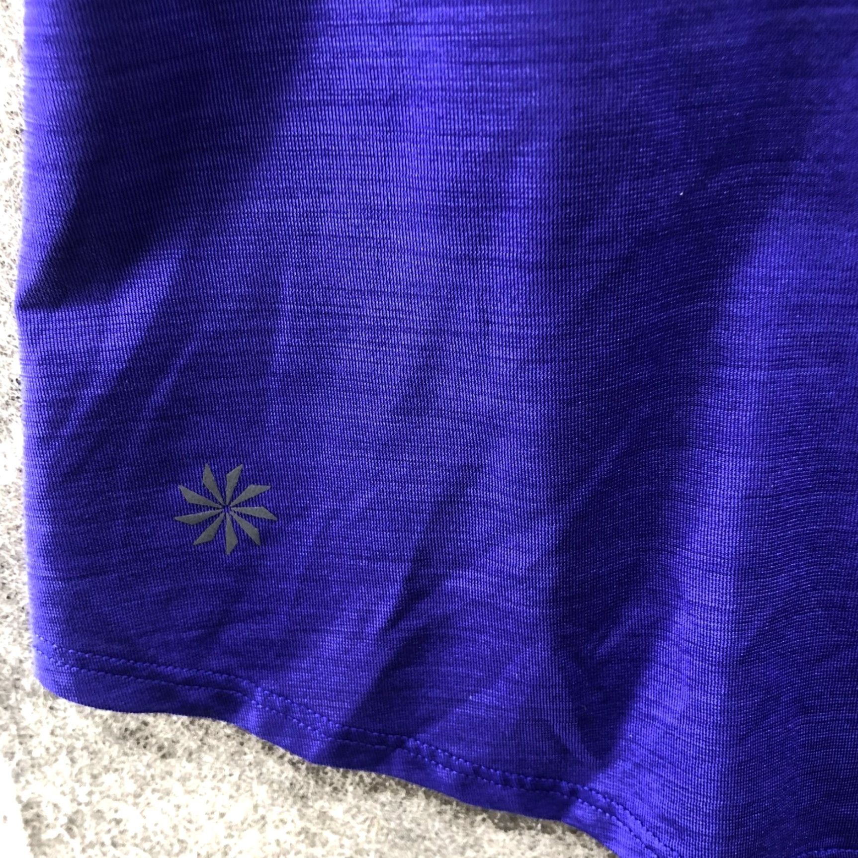 Athleta Athleta Box Jump Tank Top Womens XS Blue Built In Sports Bra Padded Two In One Gym Yoga Running Athletic Size XS / US 0-2 / IT 36-38 - 3 Thumbnail