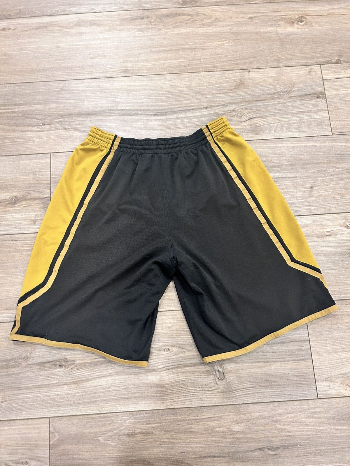 Nike Nike University of Missouri basketball shorts Size US 33 - 2 Thumbnail