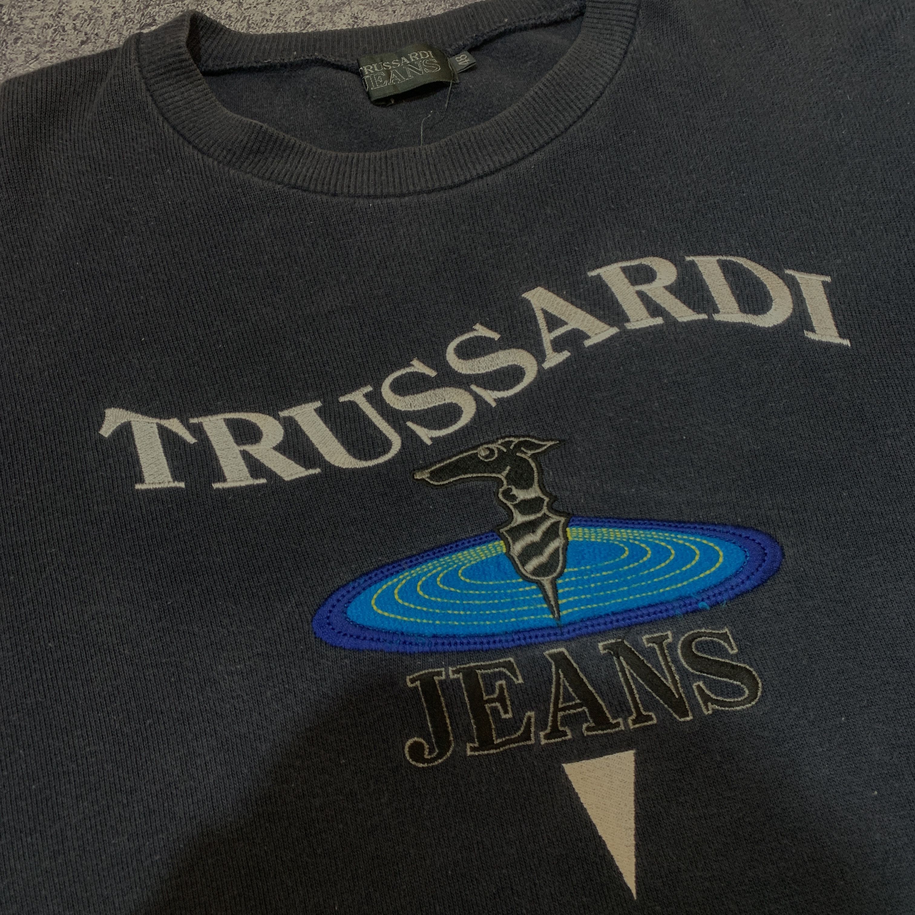 Japanese Brand 1990s Trussardi Jeans Embroidery Logo Crewneck Size US M / EU 48-50 / 2 - 2 Thumbnail