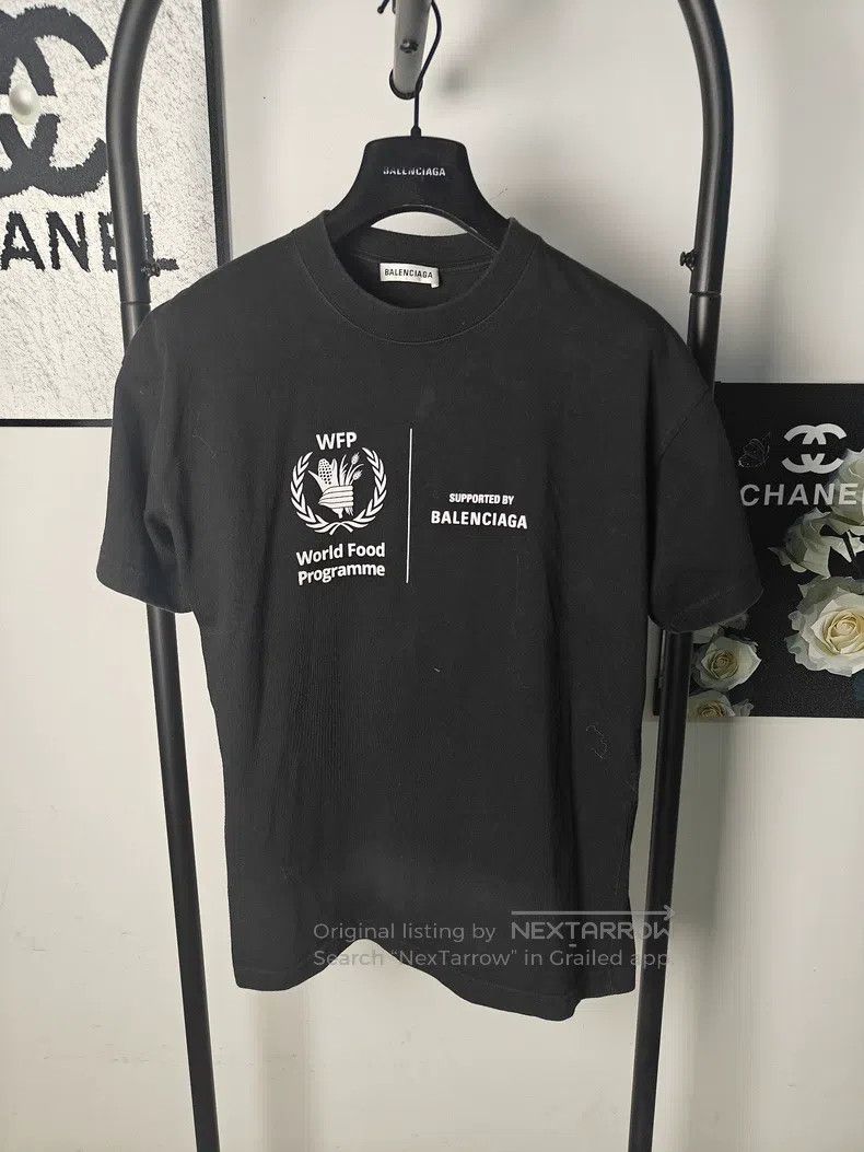 Balenciaga Balenciaga Letter Logo Short Sleeve T-Shirt Size US XS / EU 42 / 0 - 1 Thumbnail