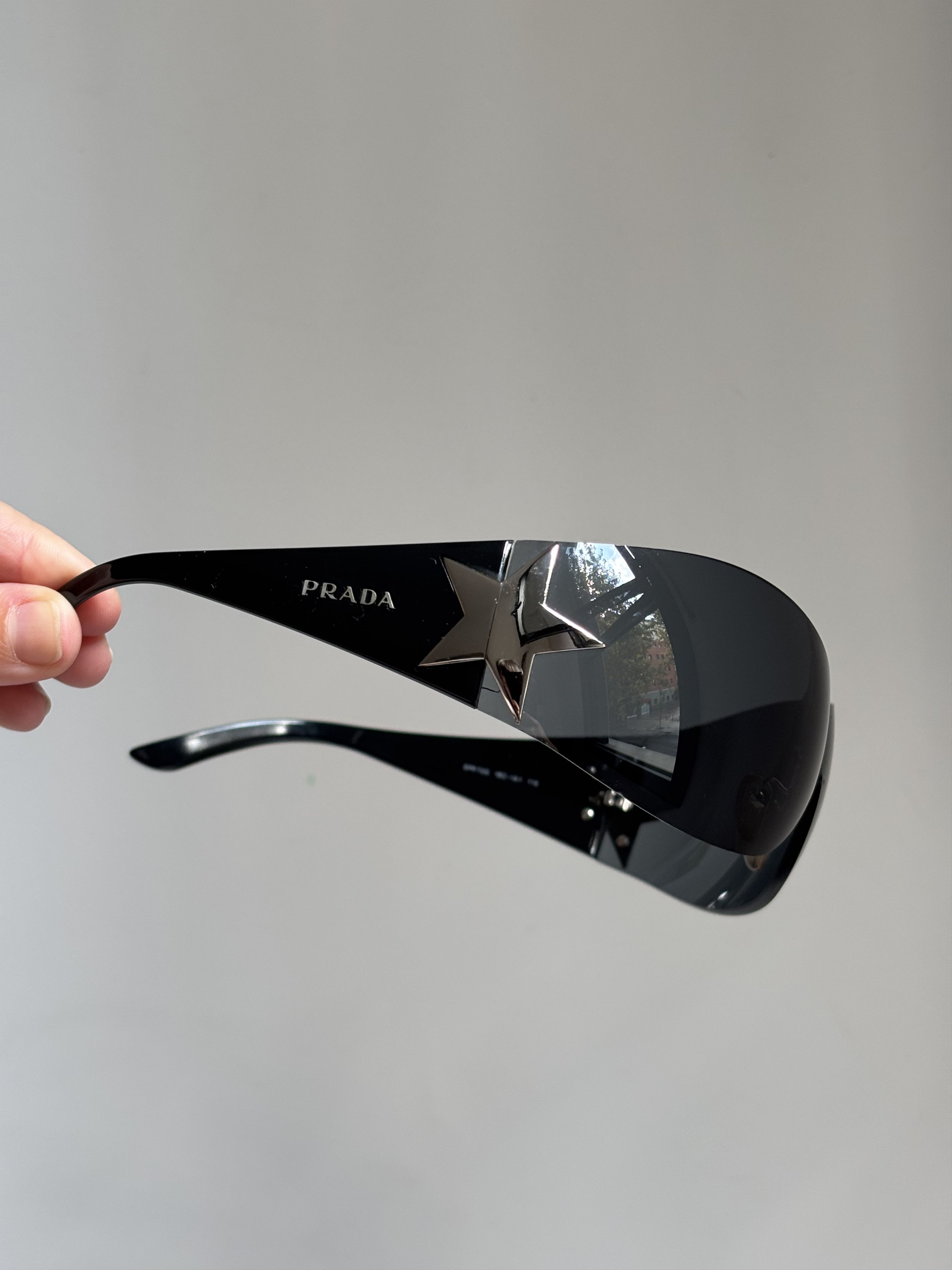 Prada Sunglasses Star 2004 Star White Ski Shield Mask Fire Size ONE SIZE - 4 Thumbnail