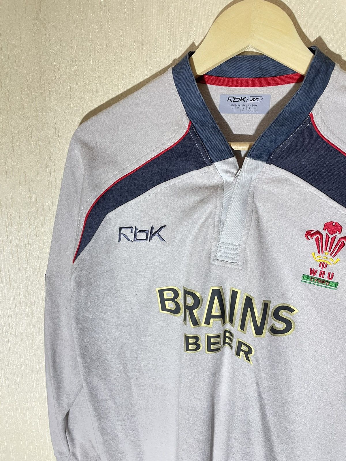 Reebok Wales Reebok vintage rugby jersey Size US M / EU 48-50 / 2 - 3 Thumbnail
