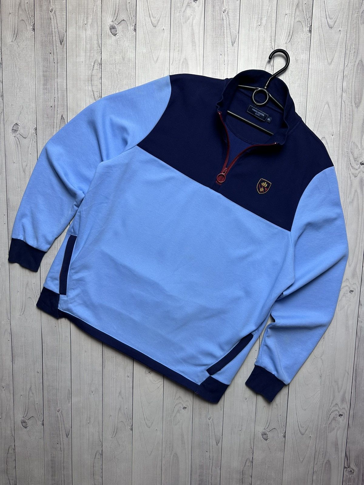 Vintage Vintage Manchester City soccer sweatshirt size XL Size US XL / EU 56 / 4 - 1 Thumbnail
