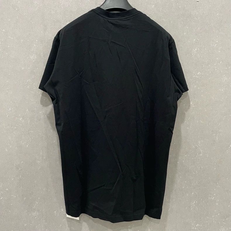 Givenchy Givenchy Distressed letter short-sleeve size M SL Size US M / EU 48-50 / 2 - 2 Thumbnail
