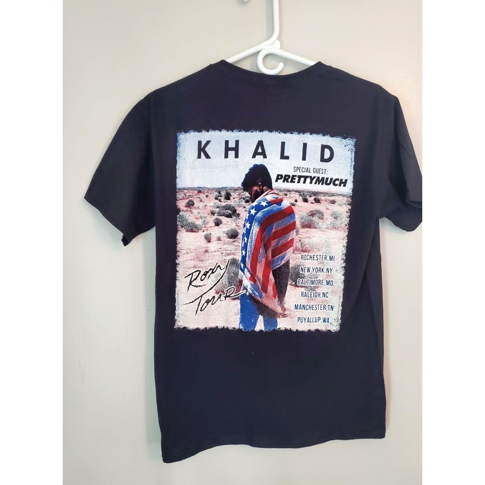 Vintage Unbranded Khalid - “Roxy Tour” Black Shirt T-Shirt Crew Neck South Short Sleeve M Men Graphic Print Cotton 2010-2019 Vintage: No Regular Fit Pocket No Size US M / EU 48-50 / 2 - 2 Thumbnail