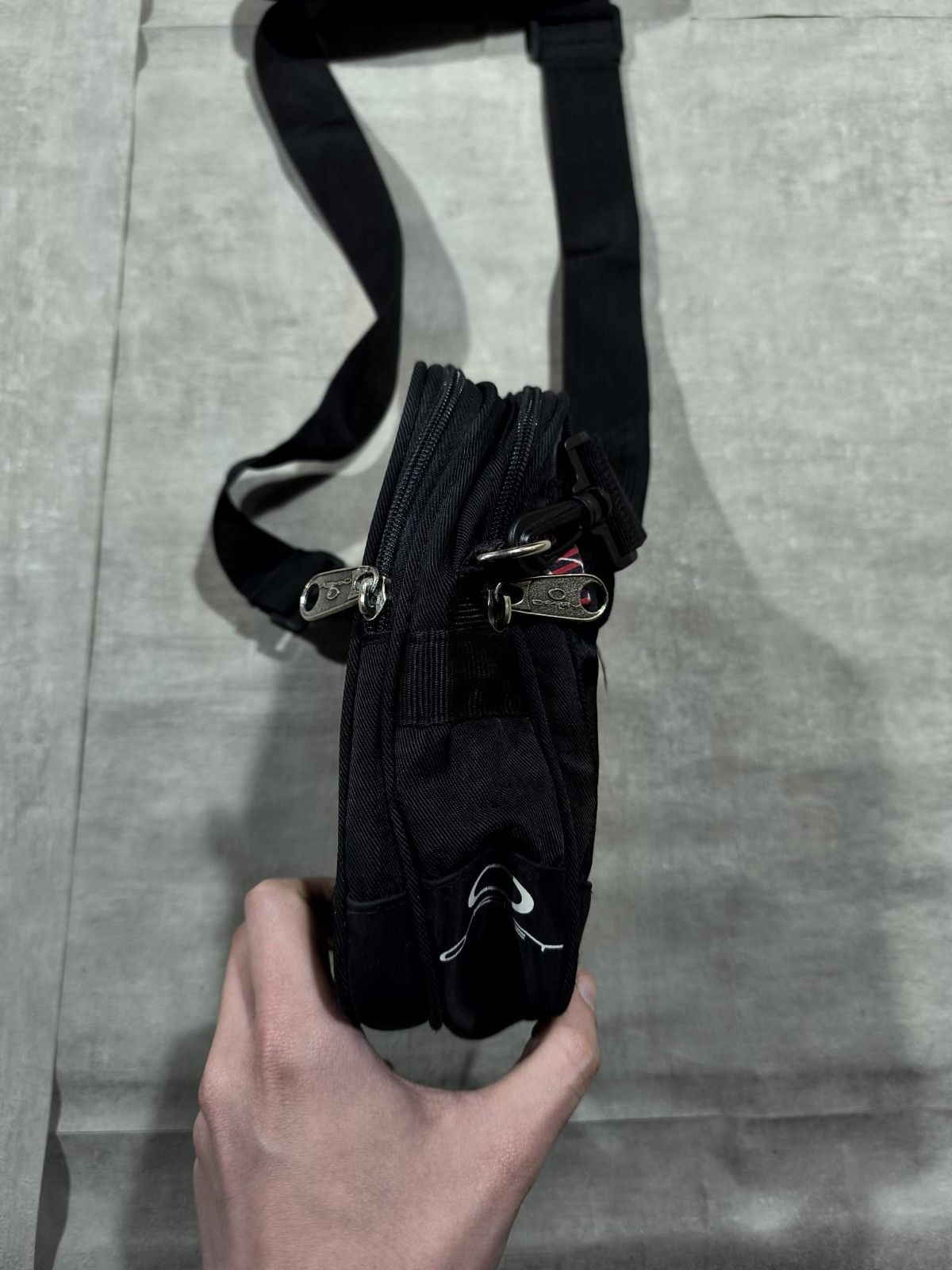 Oakley Vintage Oakley Mini CrossBody Bag Tactical Made In Usa Size ONE SIZE - 5 Thumbnail