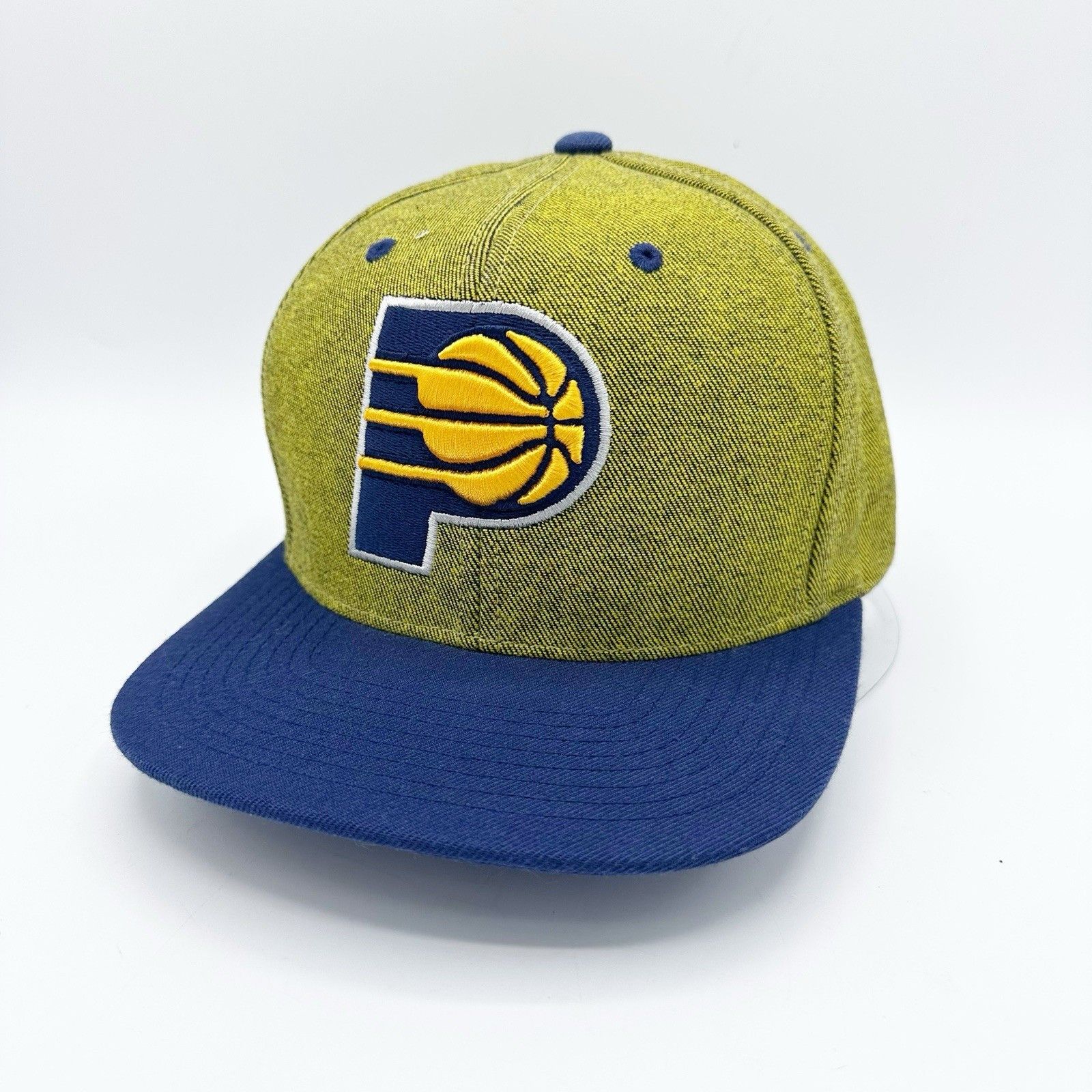 Mitchell & Ness × NBA Inidiana Pacers Mitchell & Ness Heather Two Tone Snapback Size ONE SIZE - 1 Thumbnail