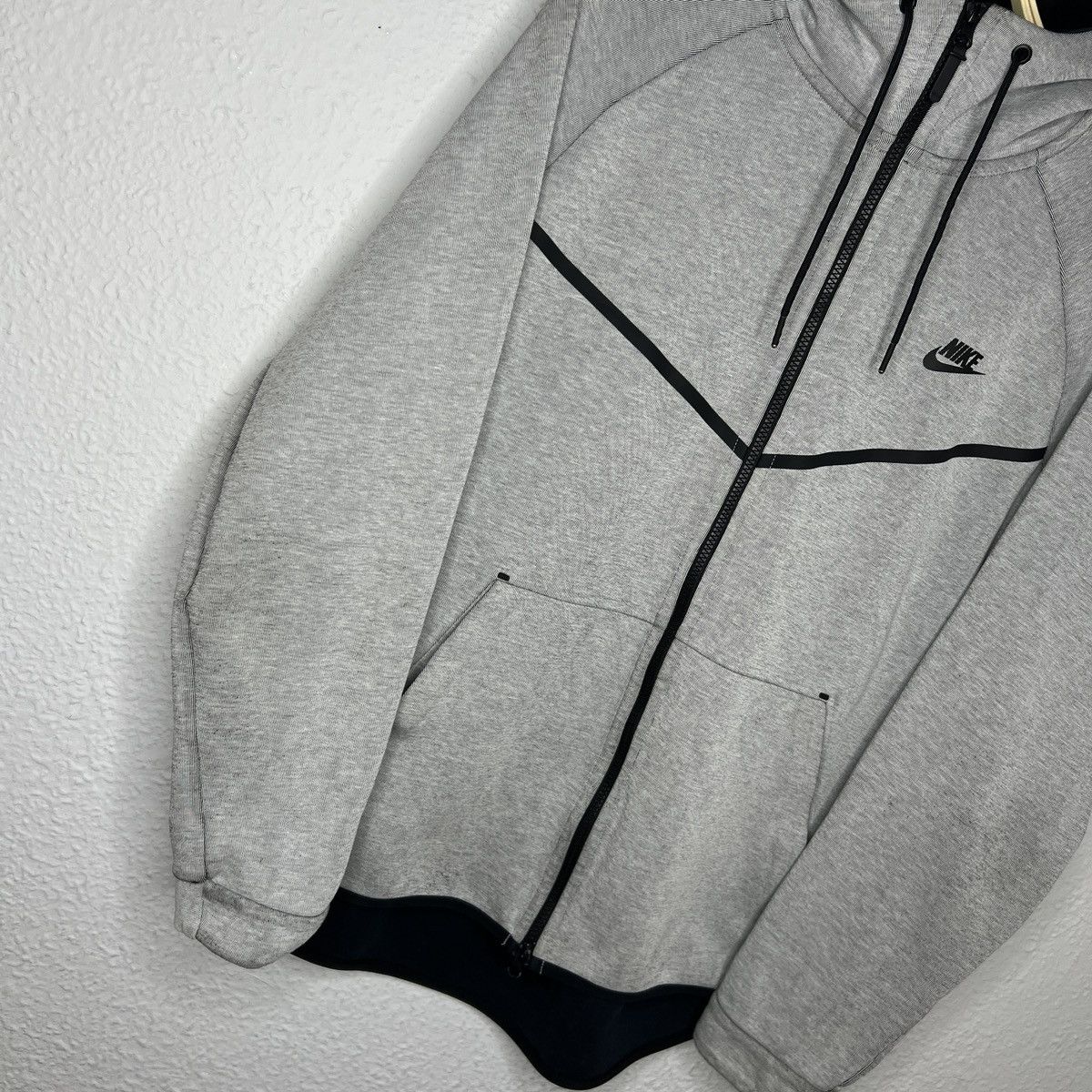 Nike Nike Tech Fleece Hoodie Grey Jacket Zip Size US XL / EU 56 / 4 - 2 Thumbnail