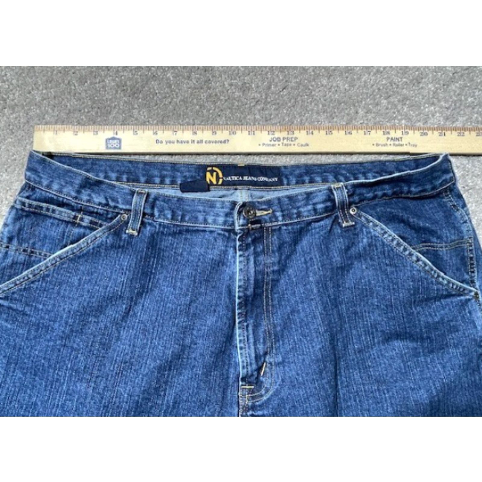 Nautica Nautica Jeans Mens 42/32 Capri Cotton Medium Wash Denim High Rise Blue Jeans Capris Mens Regular 42in 32in Pocket 5-Pocket Denim Nautica Blue Mens Size US 42 / EU 58 - 3 Thumbnail