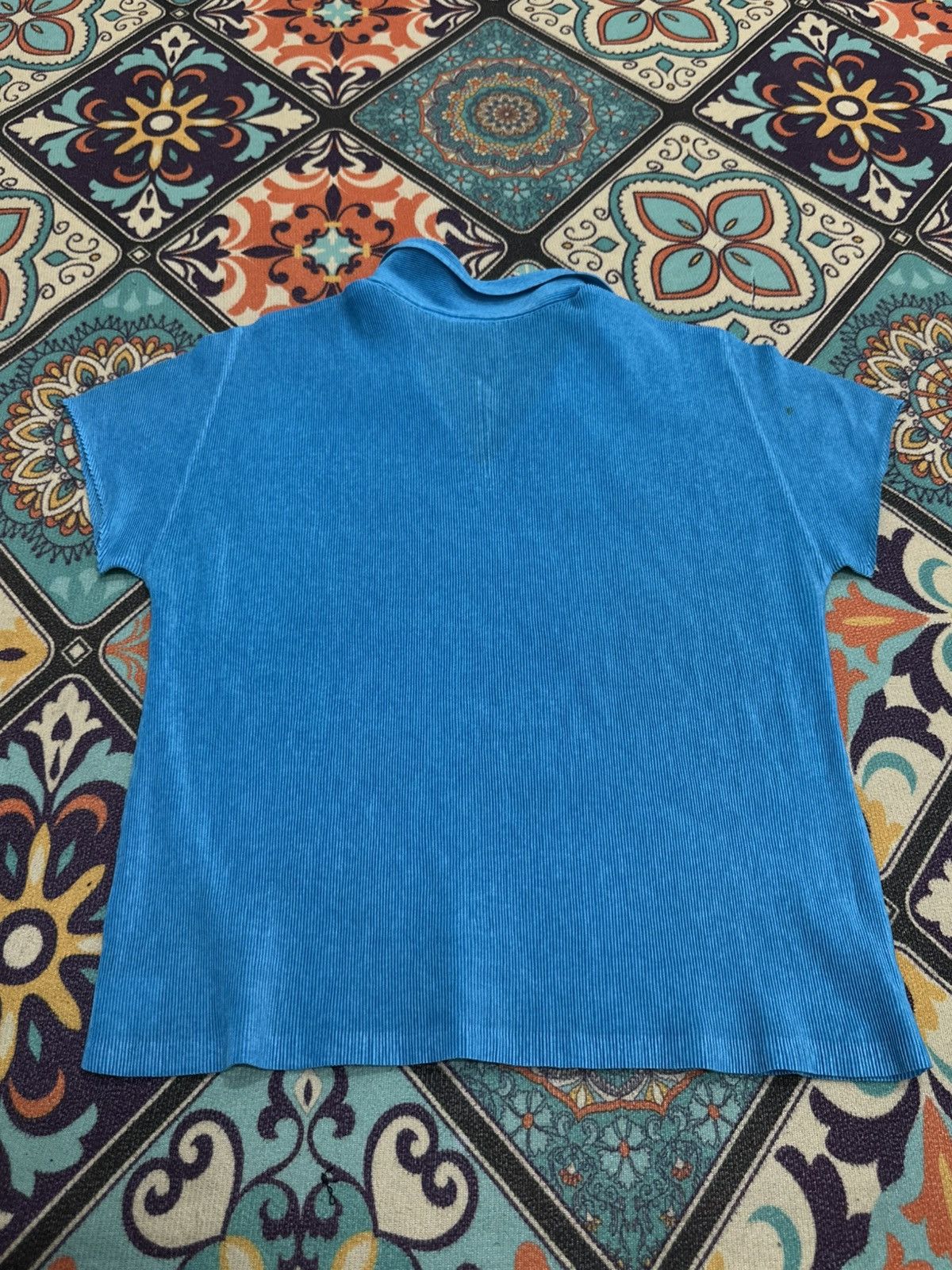 Pleats Please Issey Miyake Pleats Please Issey Miyake Neon Blue Polo Style Shirt Size US M / EU 48-50 / 2 - 15 Thumbnail