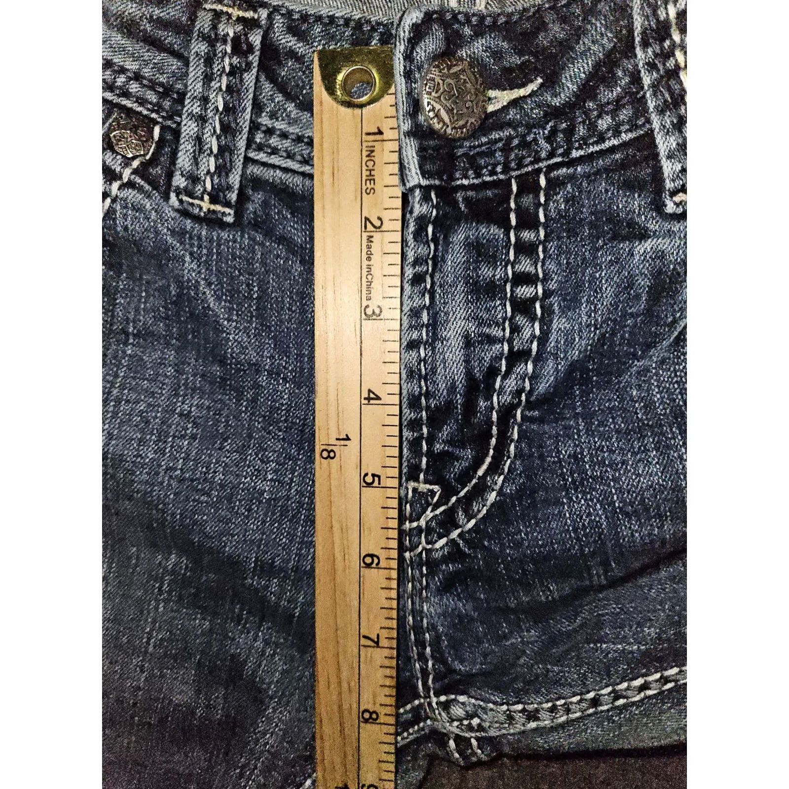 Silver Jeans Co. VINTAGE Silver Jeans Bootcut Jeans Women's 29/32 Blue Embroidered Logo Low Rise 30 Inseam Belted Buttons Pockets Size 29" - 4 Thumbnail