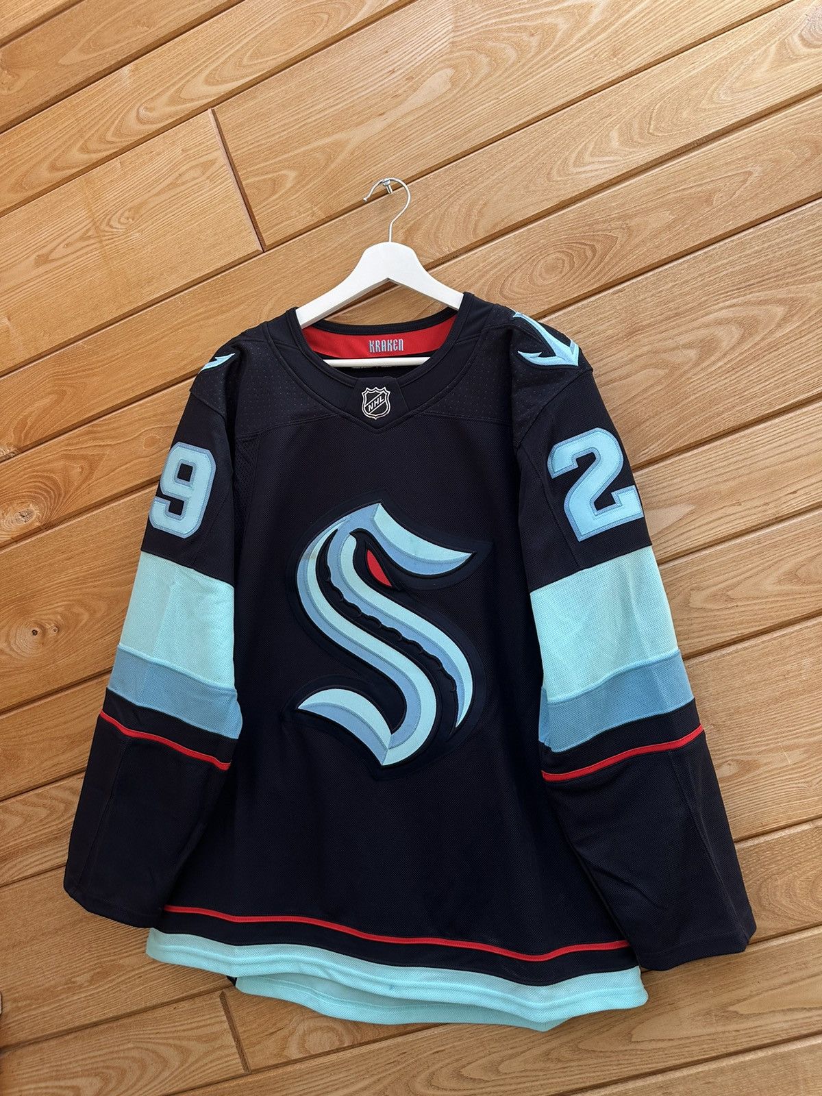NHL Men’s Jersey Kraken DUNN 29 Size US S / EU 44-46 / 1 - 4 Thumbnail