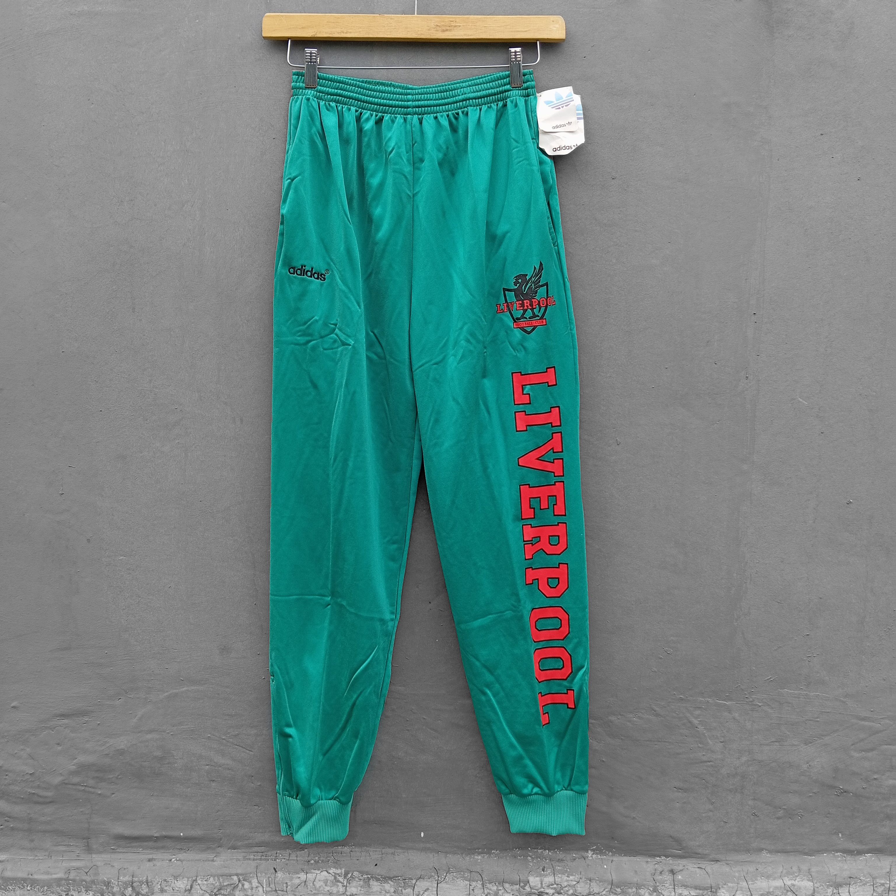 Adidas vintage adidas liverpool trackpants soccer world cup Size US 32 / EU 48 - 1 Thumbnail