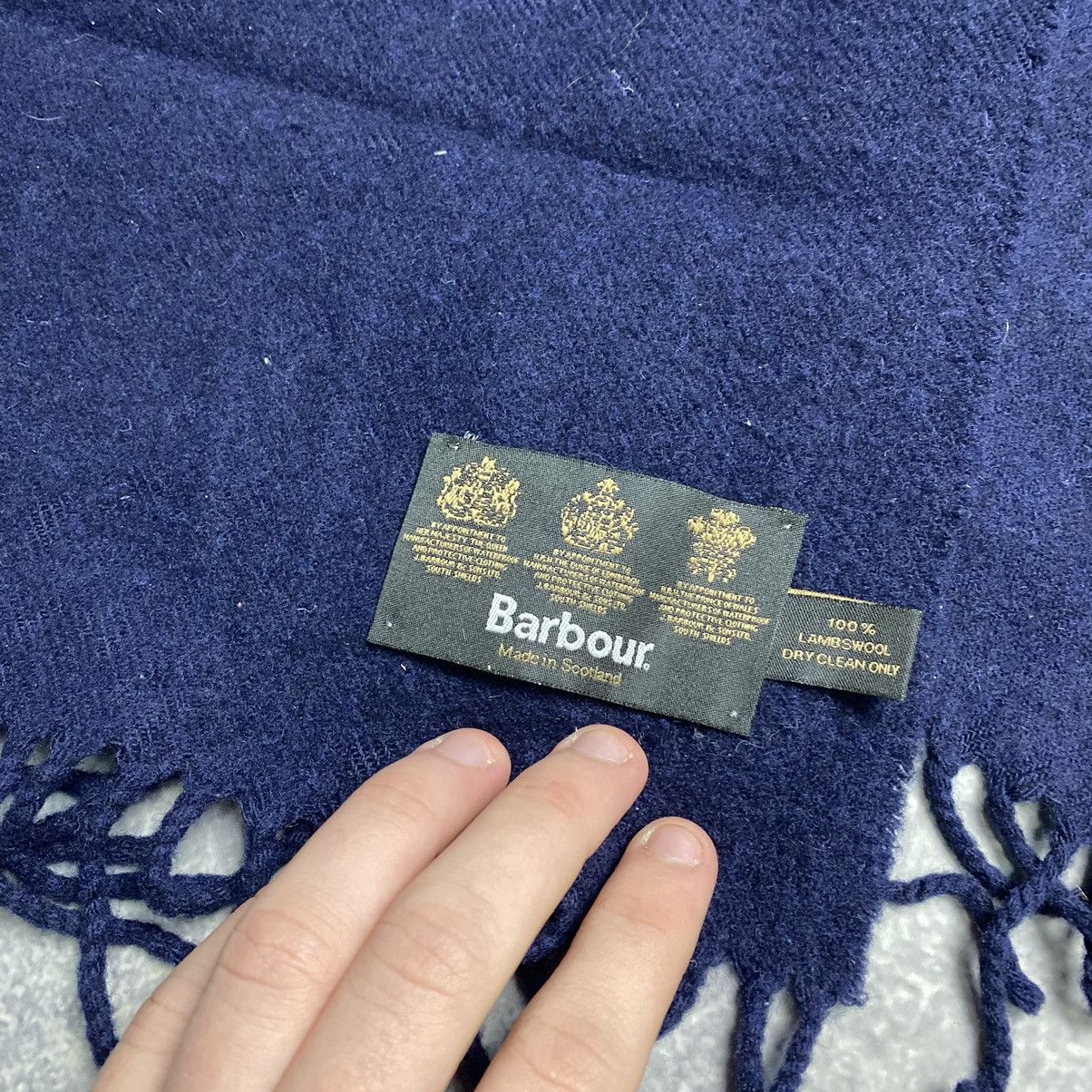 Barbour × Vintage Vintage Barbour Small logo Lambswool y2k opium scarf Size ONE SIZE - 4 Thumbnail