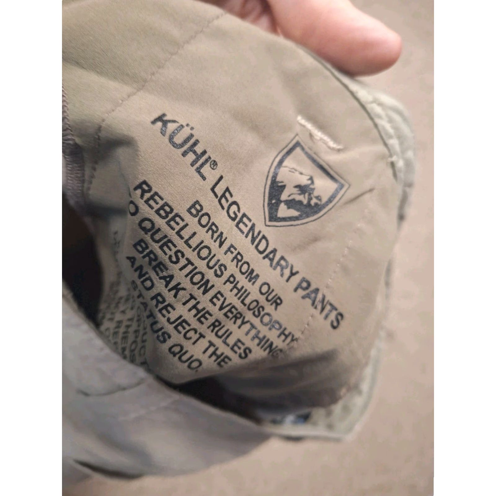 Vintage Kuhl Pants Womens 10 Short Khaki Beige Hiking Outdoor Stains Pockets Casual Travel | Khakis Walking Performance - 6279 Size 32" / US 10 / IT 46 - 3 Thumbnail
