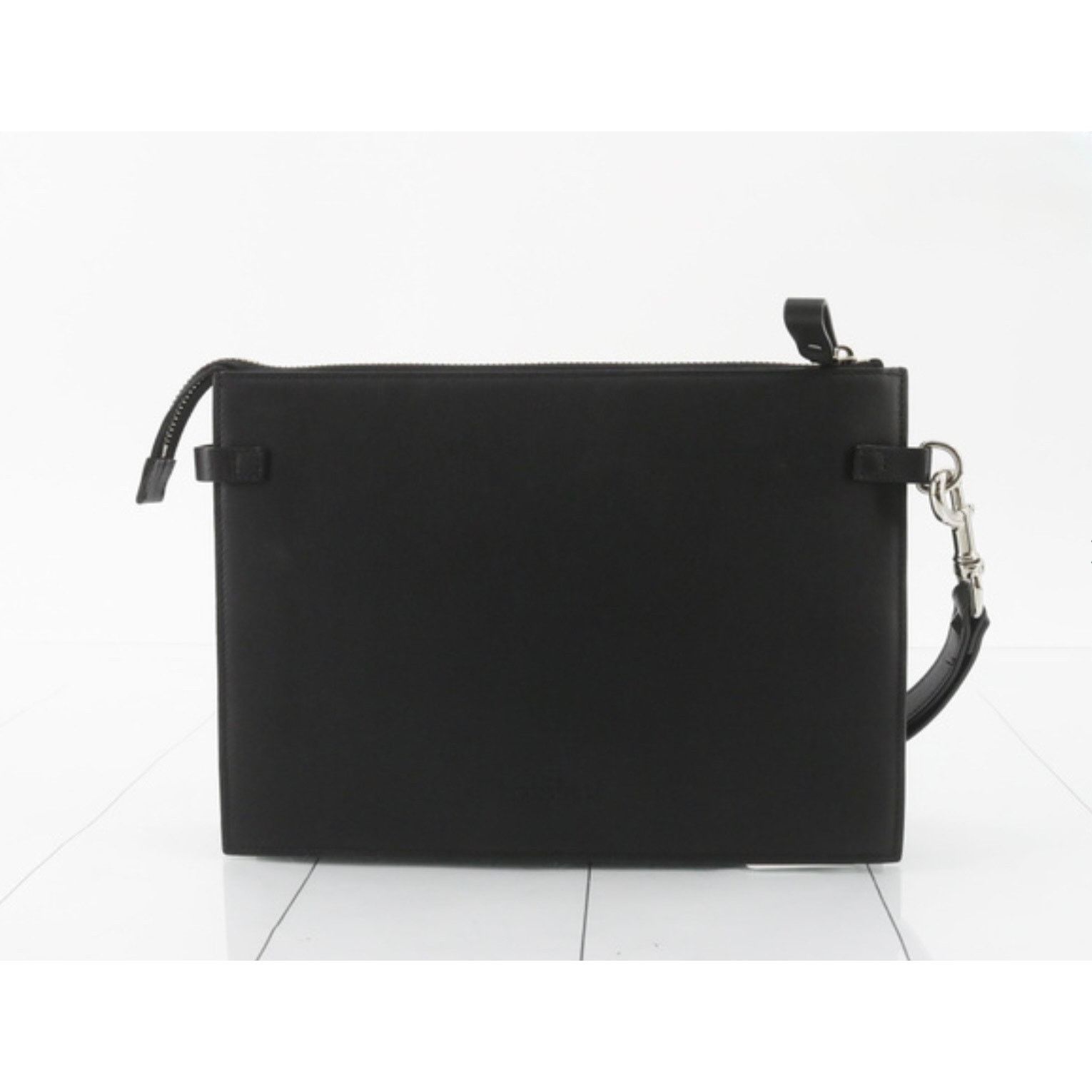 Valentino Valentino Studded Love Wristlet Clutch | Leather | Excellent Size ONE SIZE - 2 Thumbnail