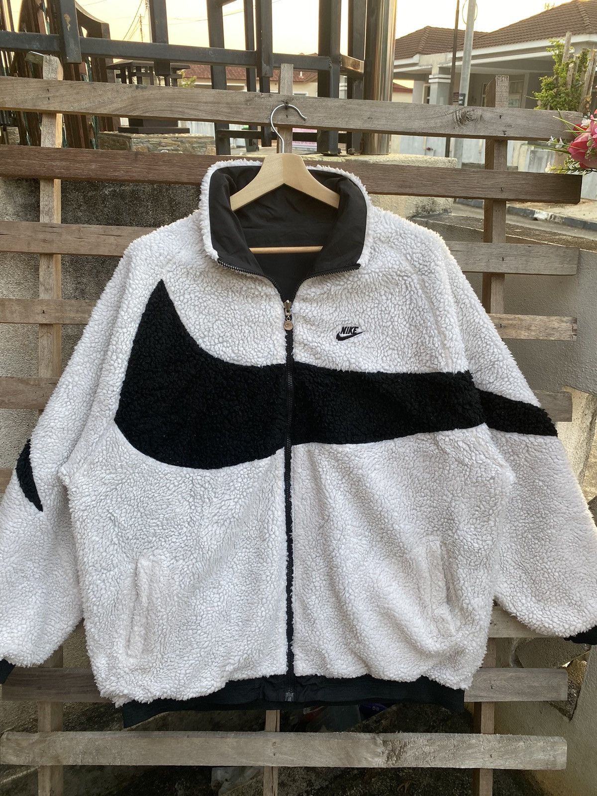 image of Vintage 90's Nike Sherpa Reversible Jacket in Black/White, Men's (Size XL)