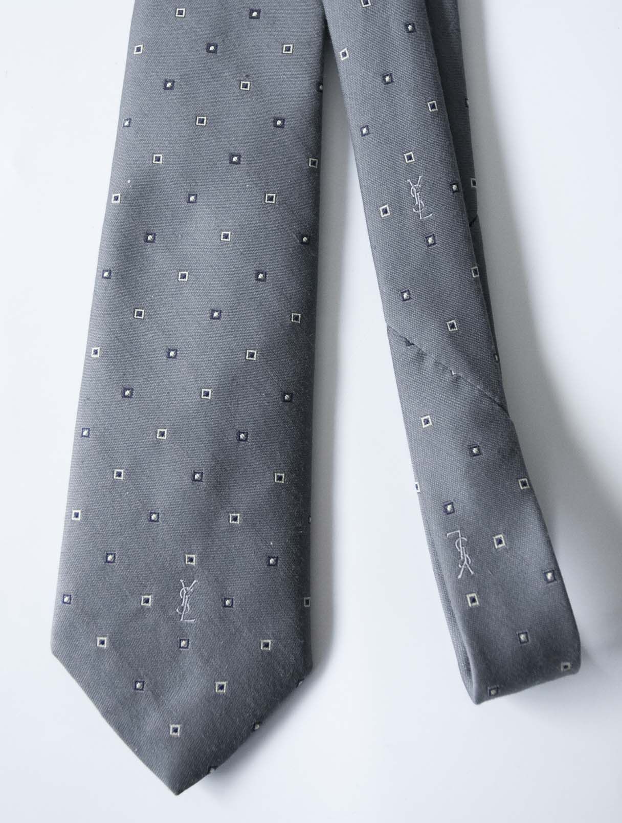 Vintage × Yves Saint Laurent Yves Saint Laurent Tie Polyester /Silk Vintage Gray Size ONE SIZE - 1 Thumbnail