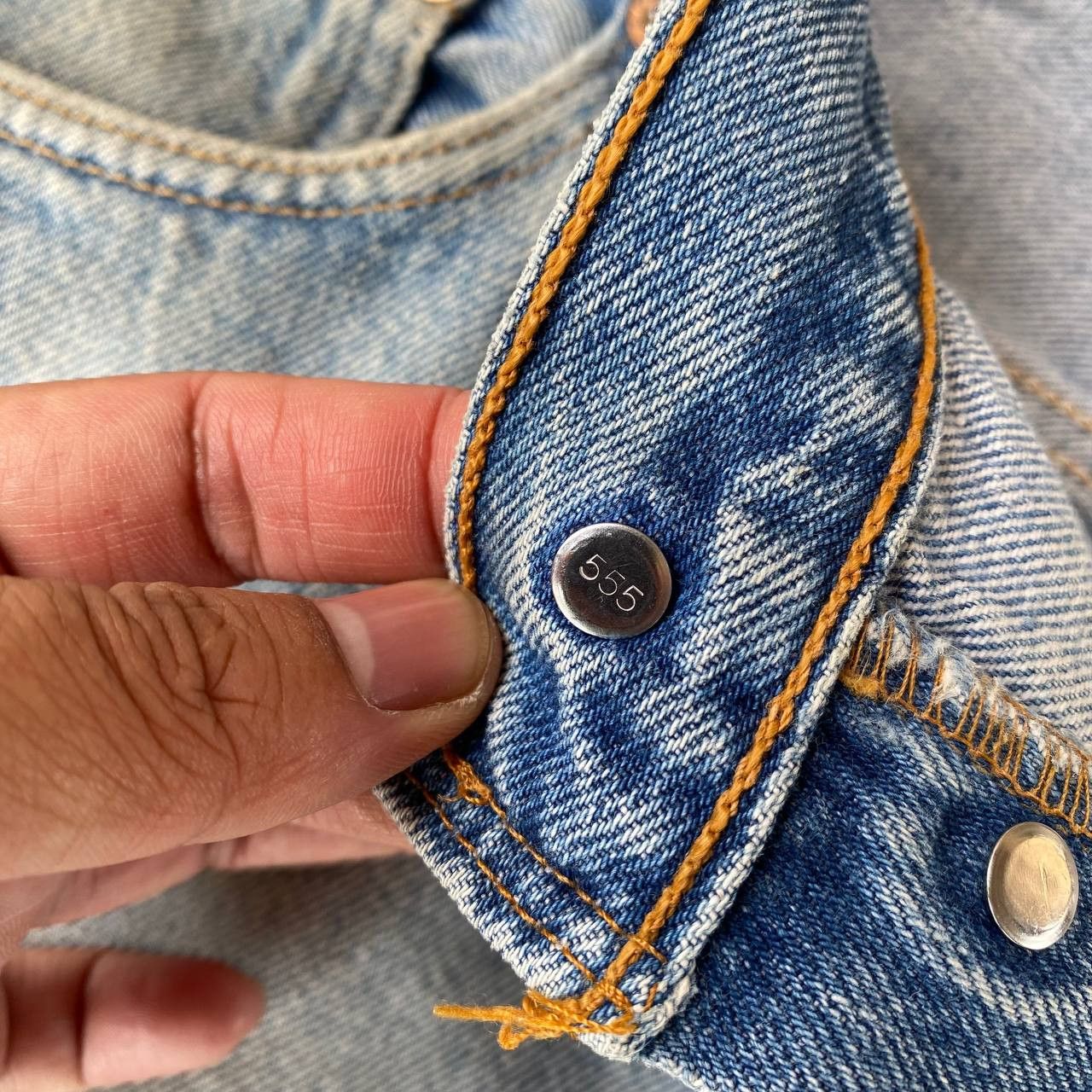 Levi's Vintage Clothing VINTAGE 00'S LEVIS 501 DISTRESSED DIRTY JEAN W35X33" Size US 35 - 13 Thumbnail