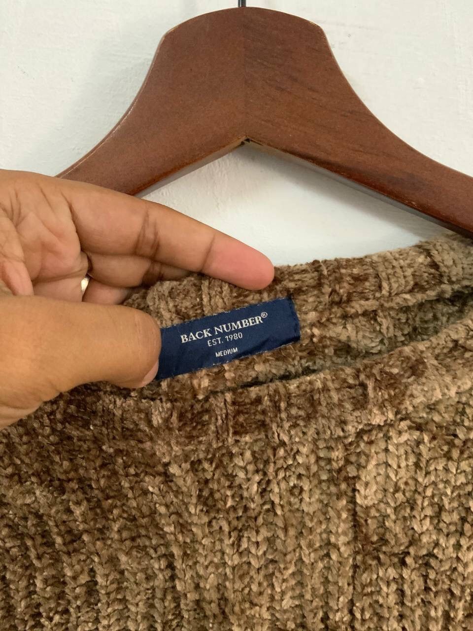 Japanese Brand Back Number Handknit Knitwear Size US M / EU 48-50 / 2 - 10 Thumbnail