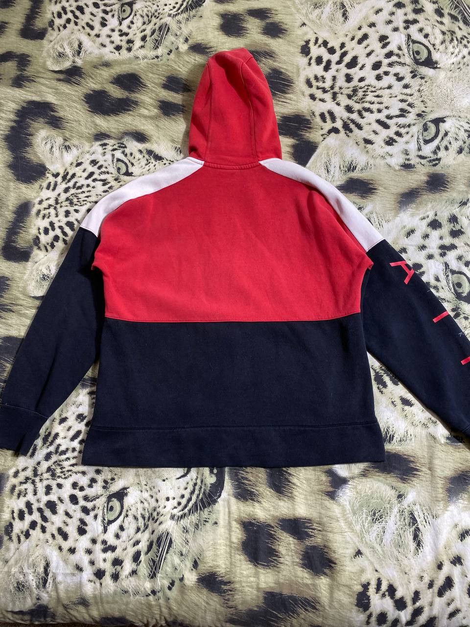 Nike × Vintage Crazy Vintage Y2K/2000s Red Nike Streetwear Hoodie! Size US M / EU 48-50 / 2 - 10 Thumbnail