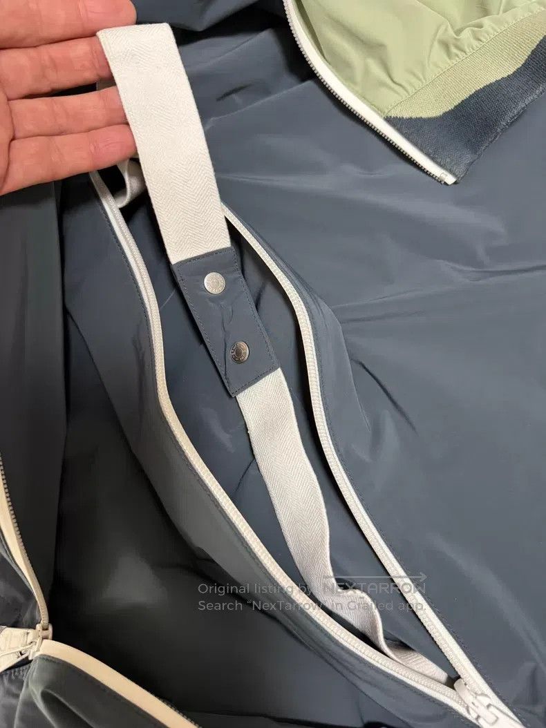 Hermes Hermes Pill Capsule Vest, Can be stored as a small capsule Size US L / EU 52-54 / 3 - 9 Thumbnail