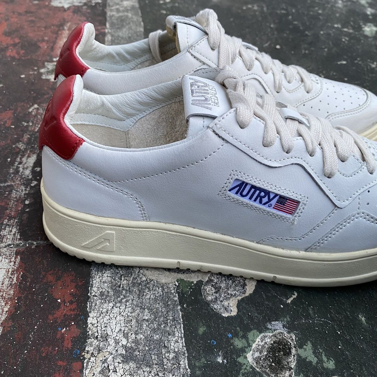 AUTRY AUTRY medalist low leather blue red Size US 8 / EU 41 - 5 Thumbnail