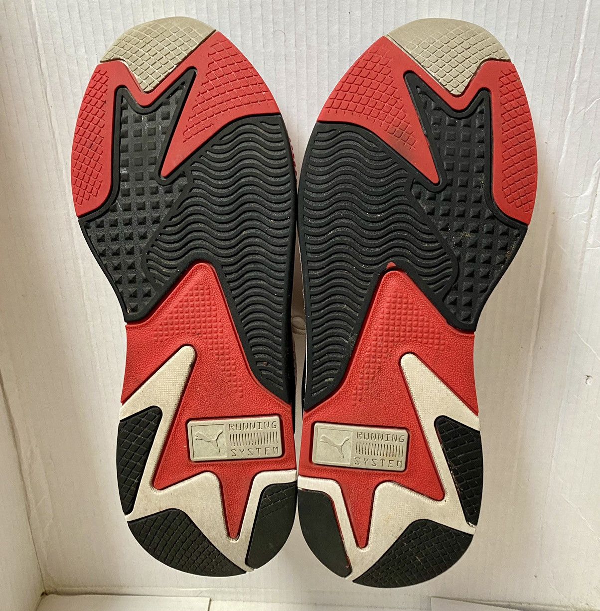 Puma RS-X cyber ‘white high risk red’ puma runners 12 Size US 12 / EU 45 - 11 Thumbnail
