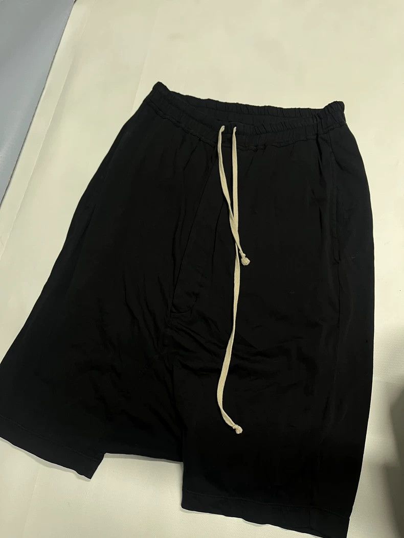 Rick Owens Rick Owens size xs Black Drawstring Shorts 2504-Nextarrow Size US 28 / EU 44 - 1 Thumbnail